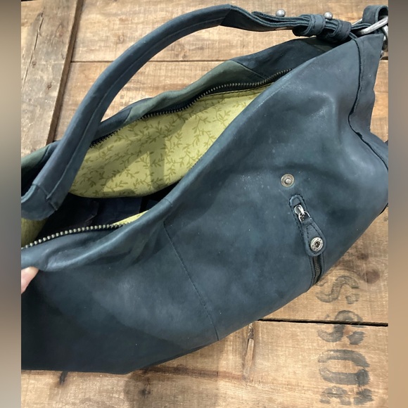 Carrie Stripes| Stripes | Aunt Sophies cats stripes -Aunts & Uncles - Picture 6 of 7